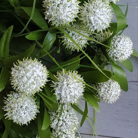 Artificial Dandelion Prickly Flowers - Picture 9 of 10